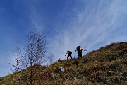 35 In ripida salita verso l'anticima...